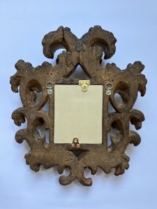 Back frame AT.